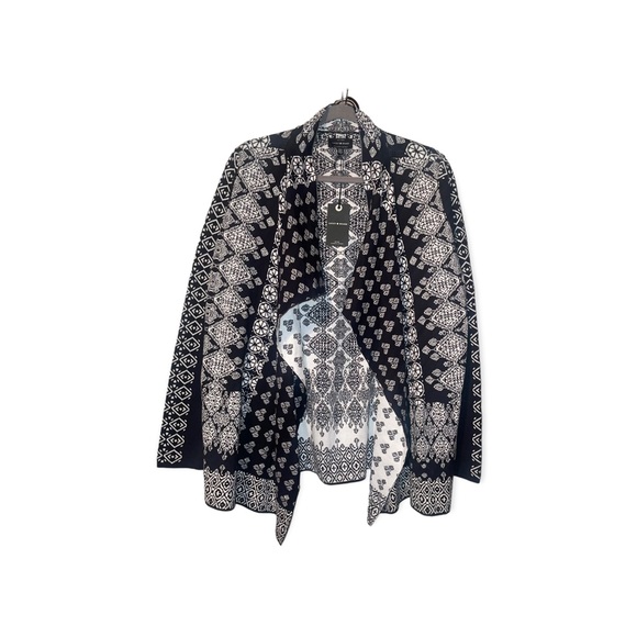 LUCKY BRAND Black & White Aztec Design Waterfall Drape Cardigan Sweater M NWT - Picture 6 of 7